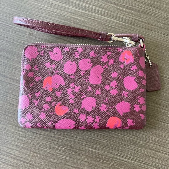 Coach Sienna Rose Midnight Wristlet EUC - Picture 1 of 10